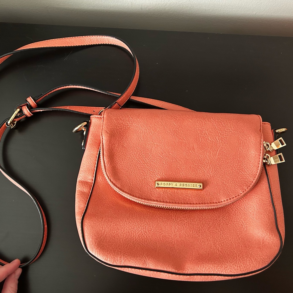 Poppy & Peonies Mini Downtown in Coral